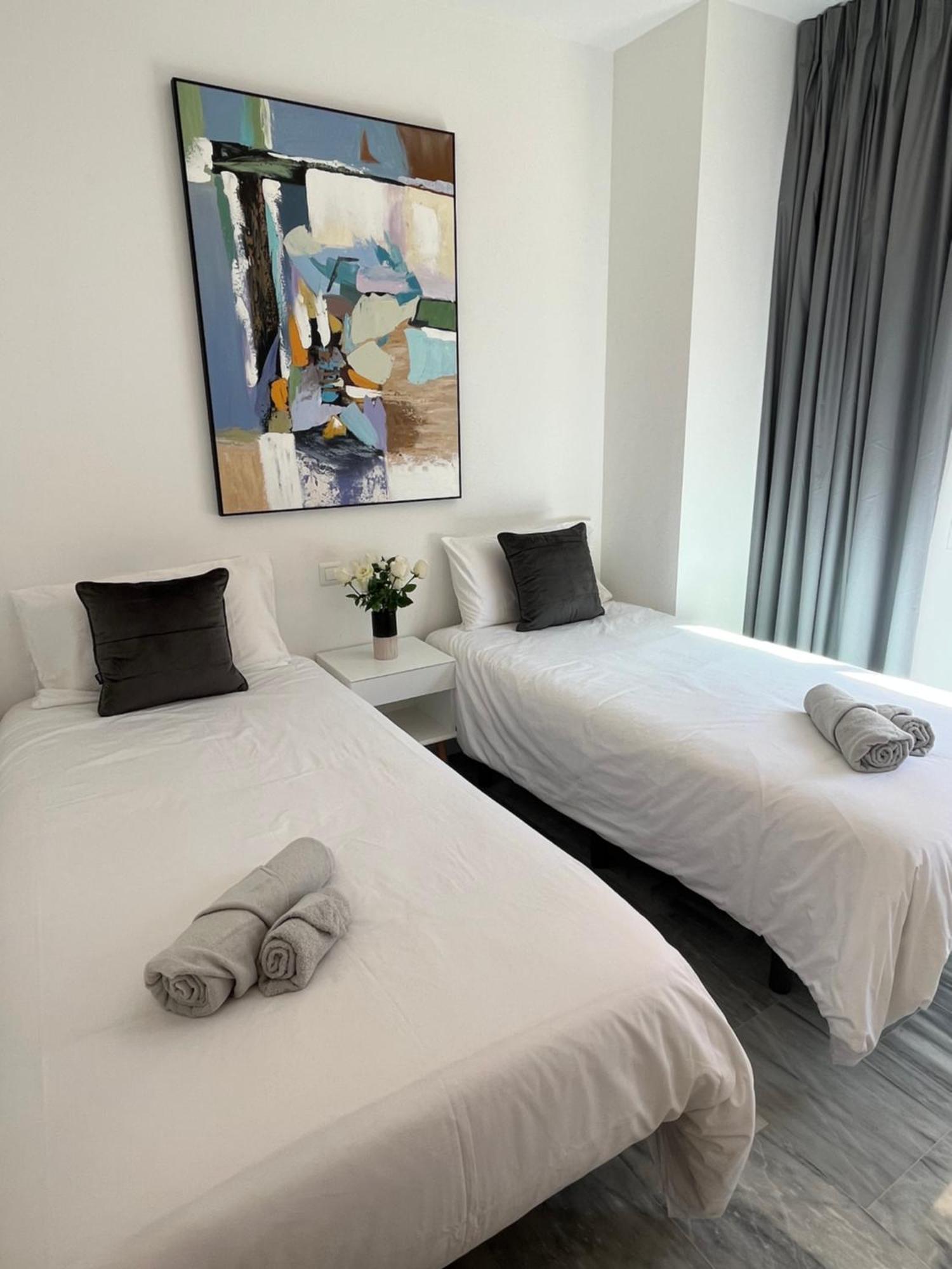 Estepona Sunriser Sea View Apartment ภายนอก รูปภาพ